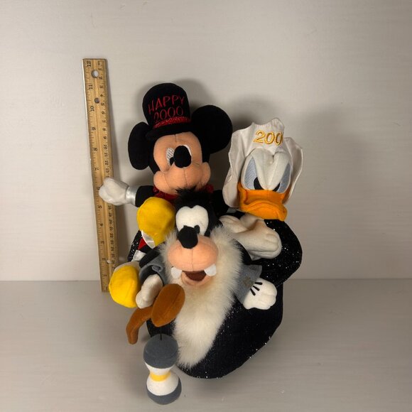 Disney Millennial YNK 2000 Happy New Year Plush Mickey Mouse Donald Duck Goofy - Picture 2 of 7